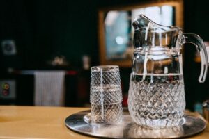 Необходимая суточная норма воды: мифы и реальность